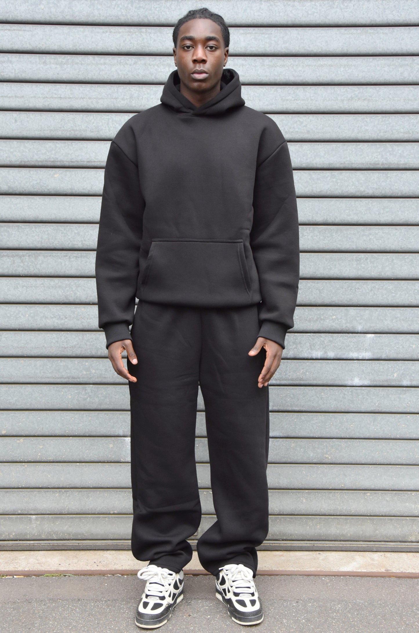 CLASSY TRACKY BLACK