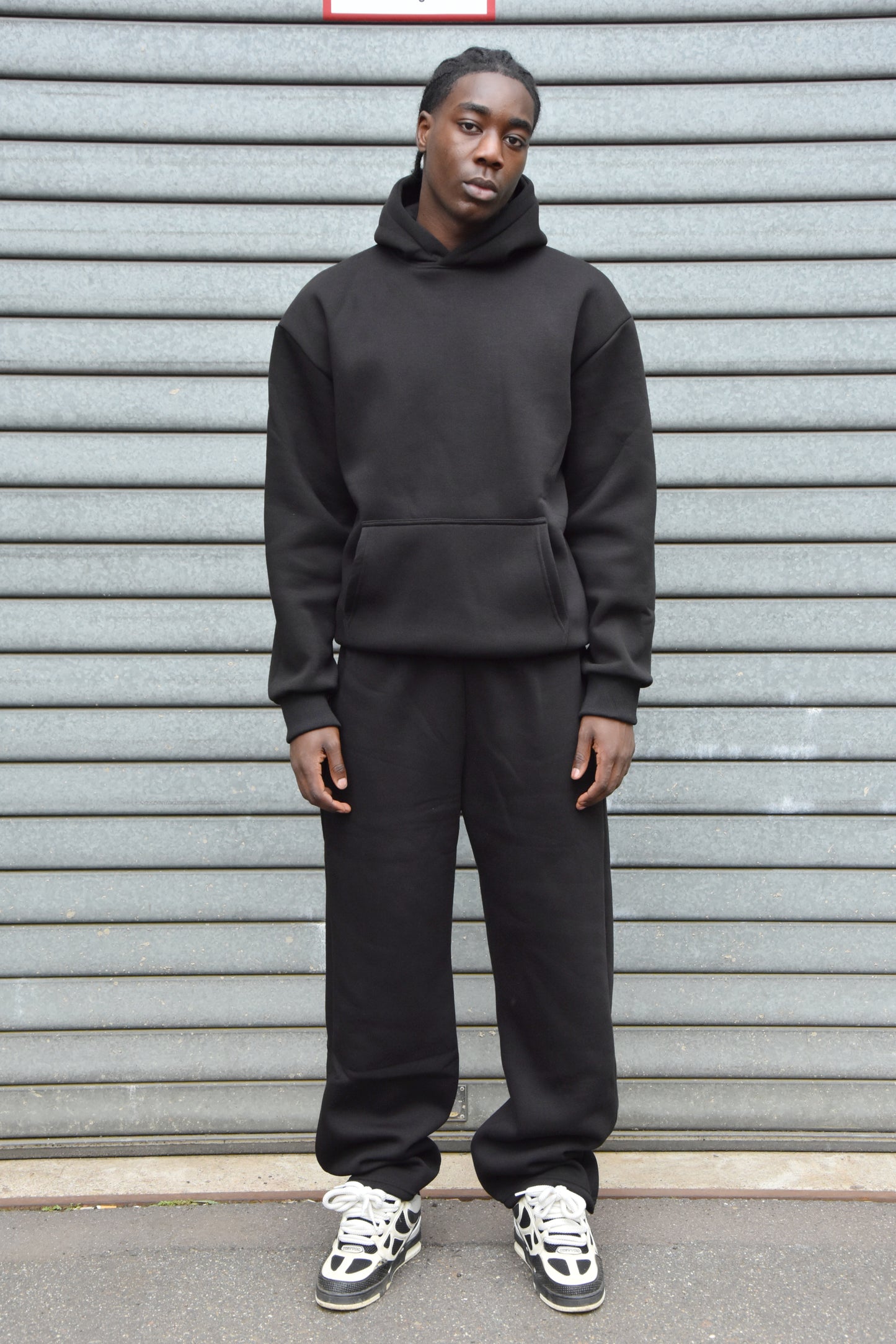 CLASSY TRACKY BLACK